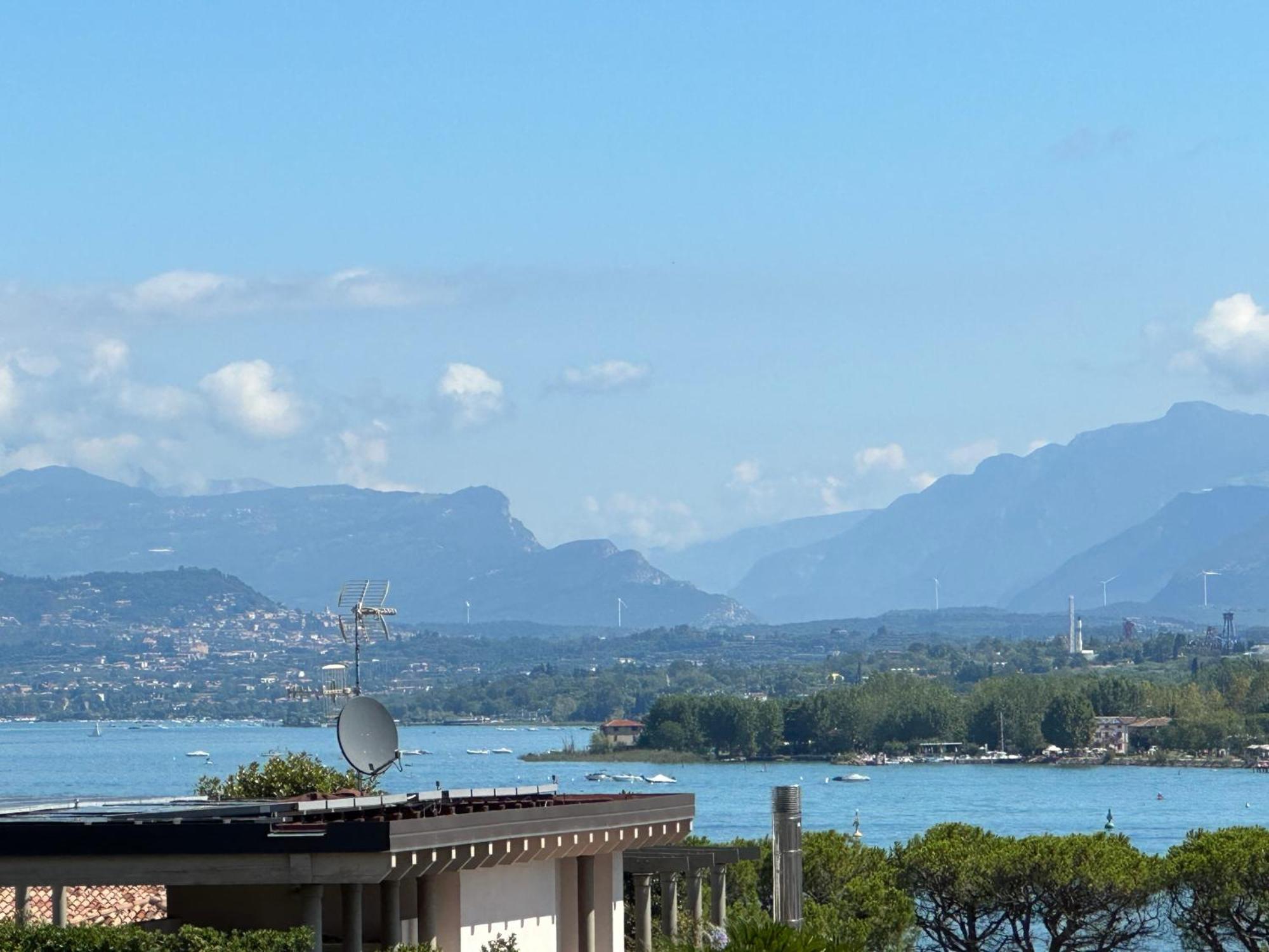 Villa 70 Peschiera del Garda Exterior photo
